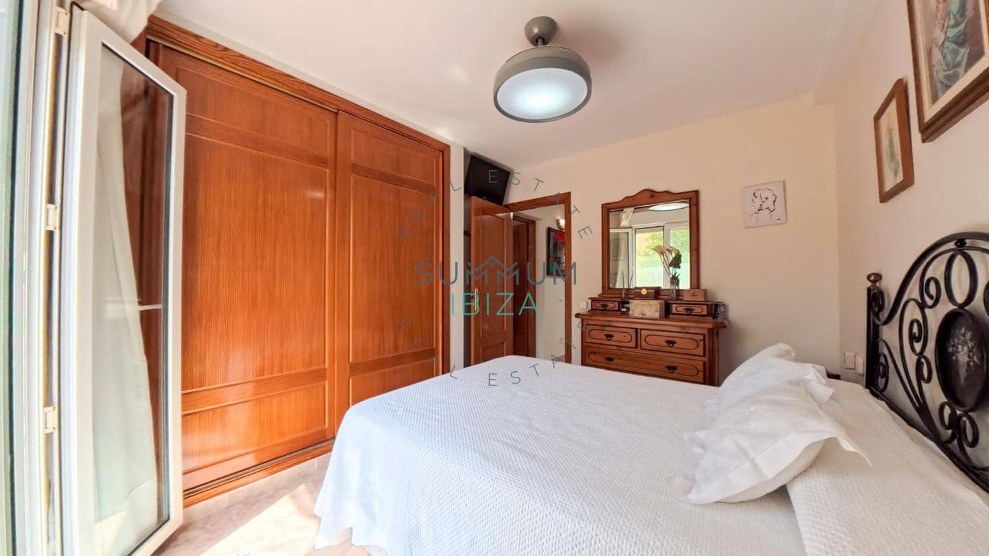 3 chambre Villa/Maison à vendre à Ibiza ville avec garage - 695 000 € (Ref: 9877745)