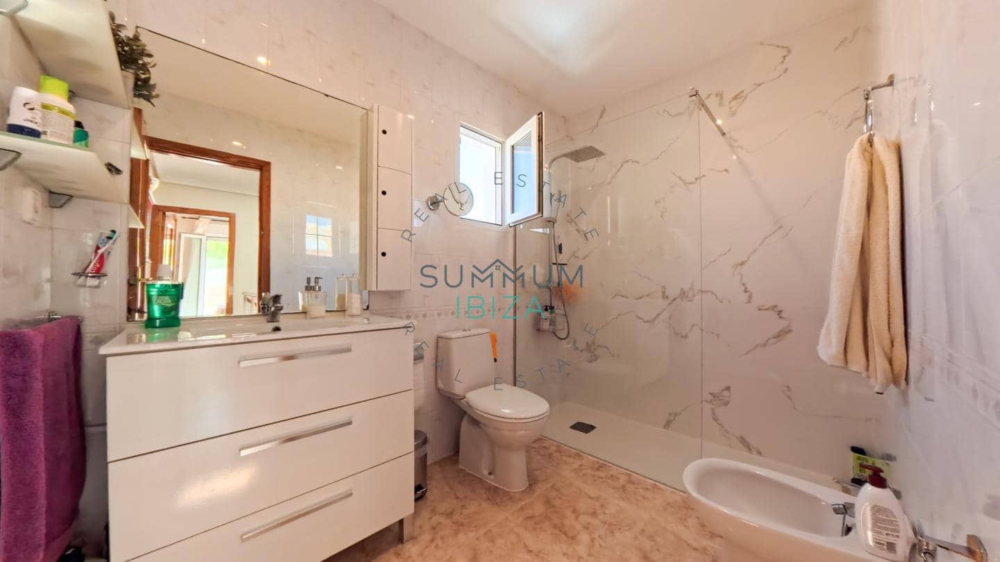 3 chambre Villa/Maison à vendre à Ibiza ville avec garage - 695 000 € (Ref: 9877745)