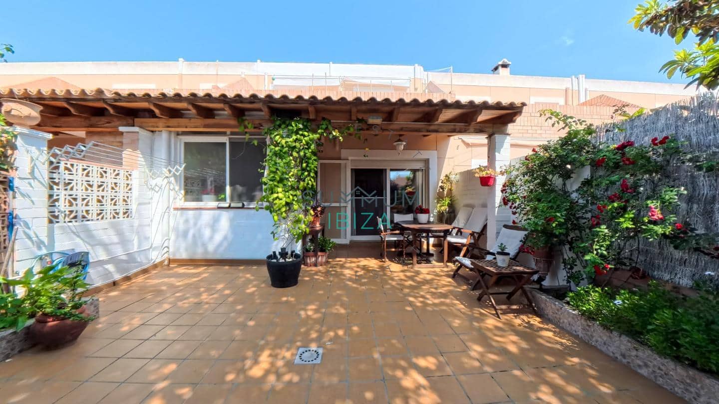 3 chambre Villa/Maison à vendre à Ibiza ville avec garage - 695 000 € (Ref: 9877745)