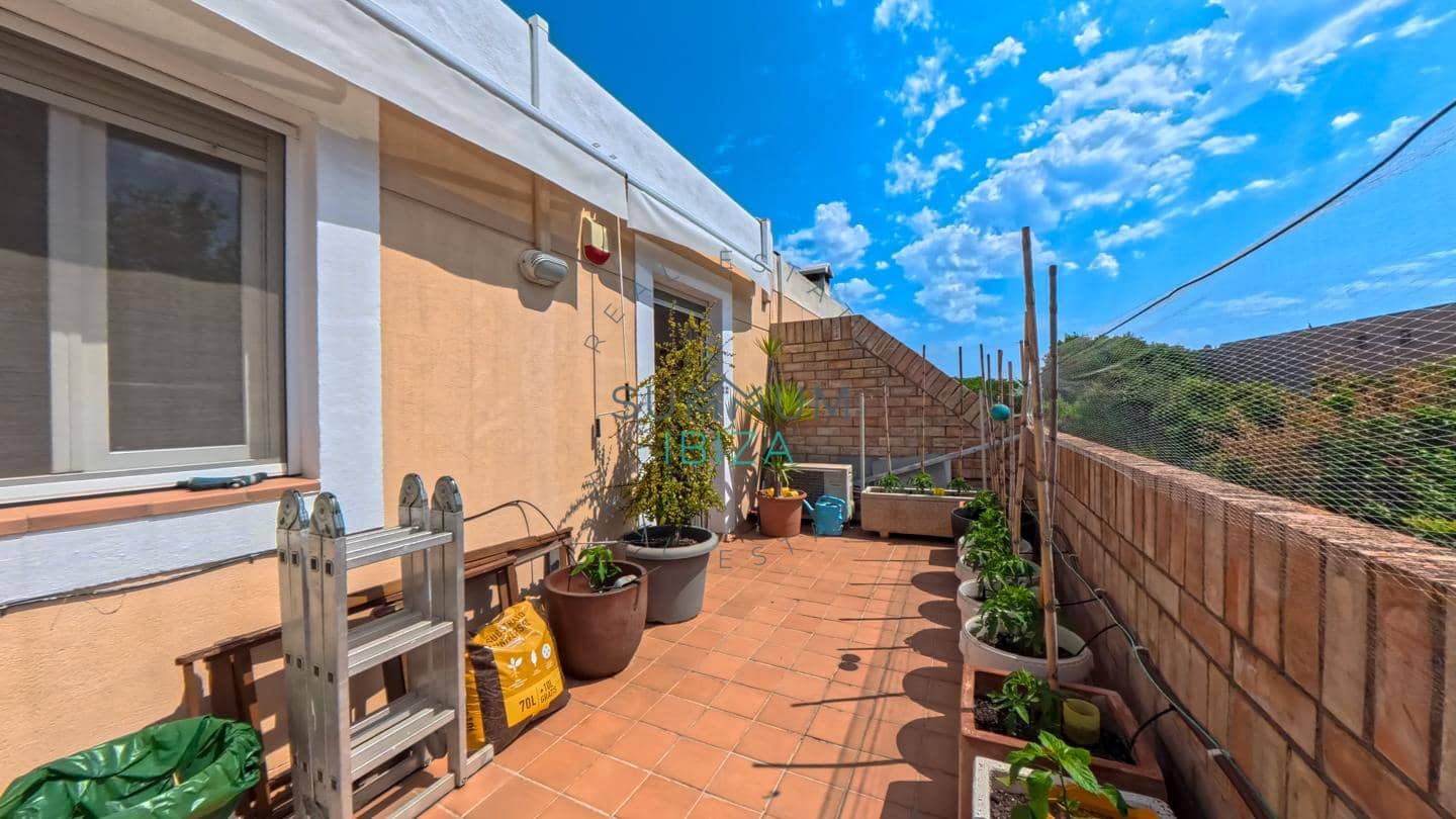 3 chambre Villa/Maison à vendre à Ibiza ville avec garage - 695 000 € (Ref: 9877745)