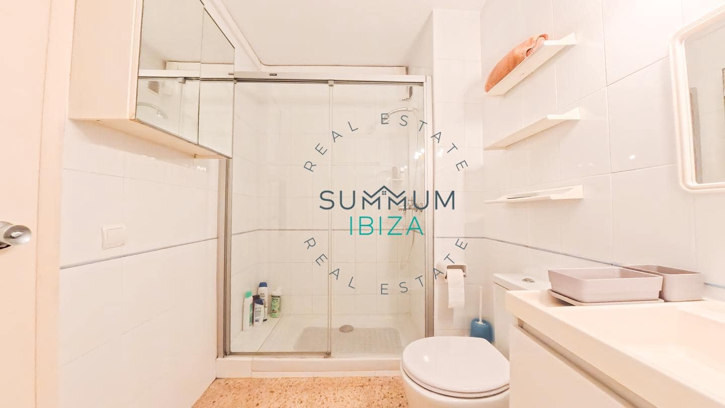 2 bedroom Flat for sale in Ibiza / Eivissa town with garage - € 515,000 (Ref: 9958692)