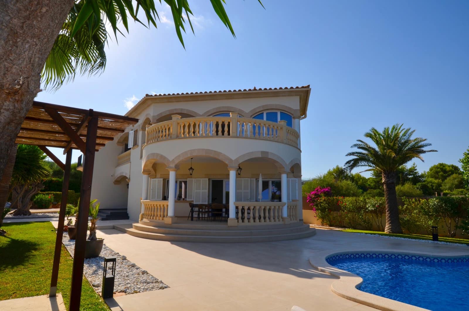 4 bedroom Villa for sale in Sa Torre (Llucmajor) with pool garage - € 2,350,000 (Ref: 10024639)