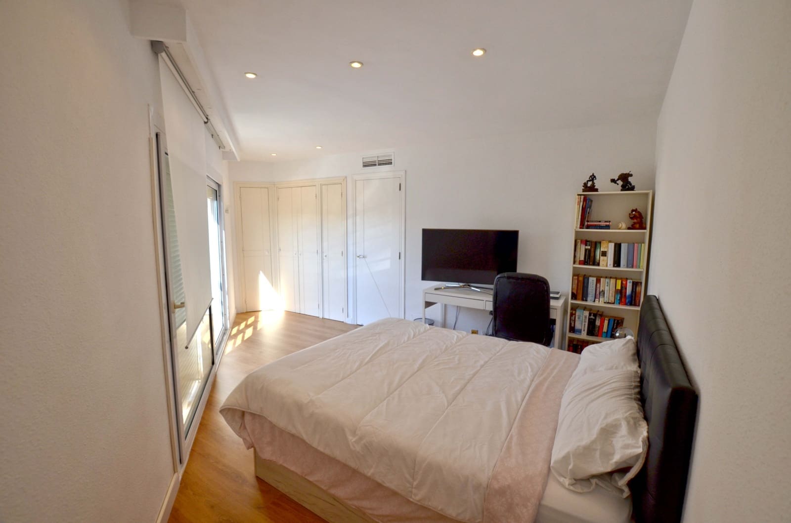 4 soveværelse Rækkehus til salg i Son Veri Nou med swimmingpool garage - € 1.190.000 (Ref: 7522328)