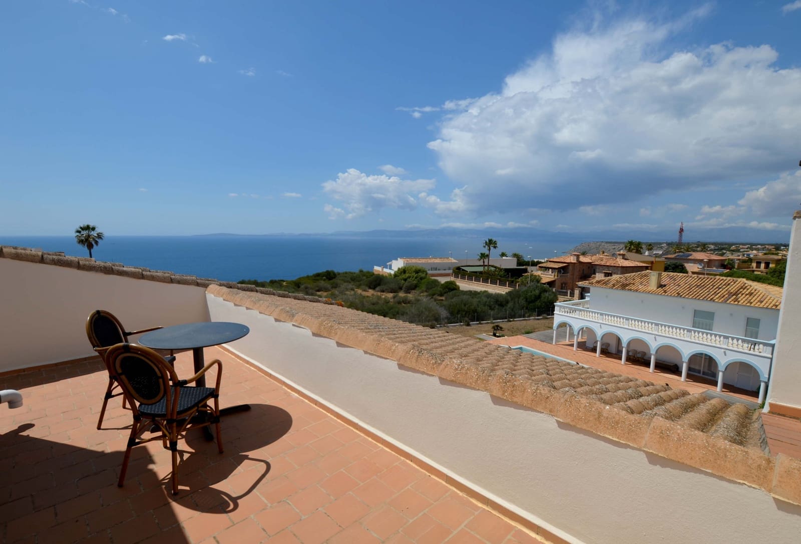 3 slaapkamer Rijtjeshuis te koop in Badia Blava met zwembad garage - € 910.000 (Ref: 7571036)