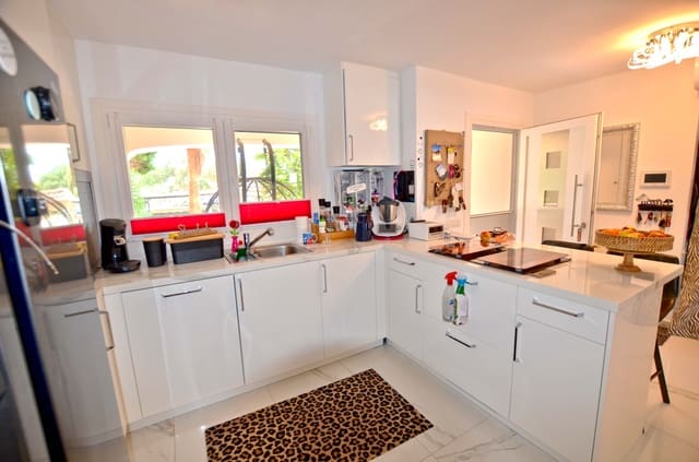 3 slaapkamer Rijtjeshuis te koop in Badia Blava, Llucmajor met zwembad garage - € 910.000 (Ref: 7571036)