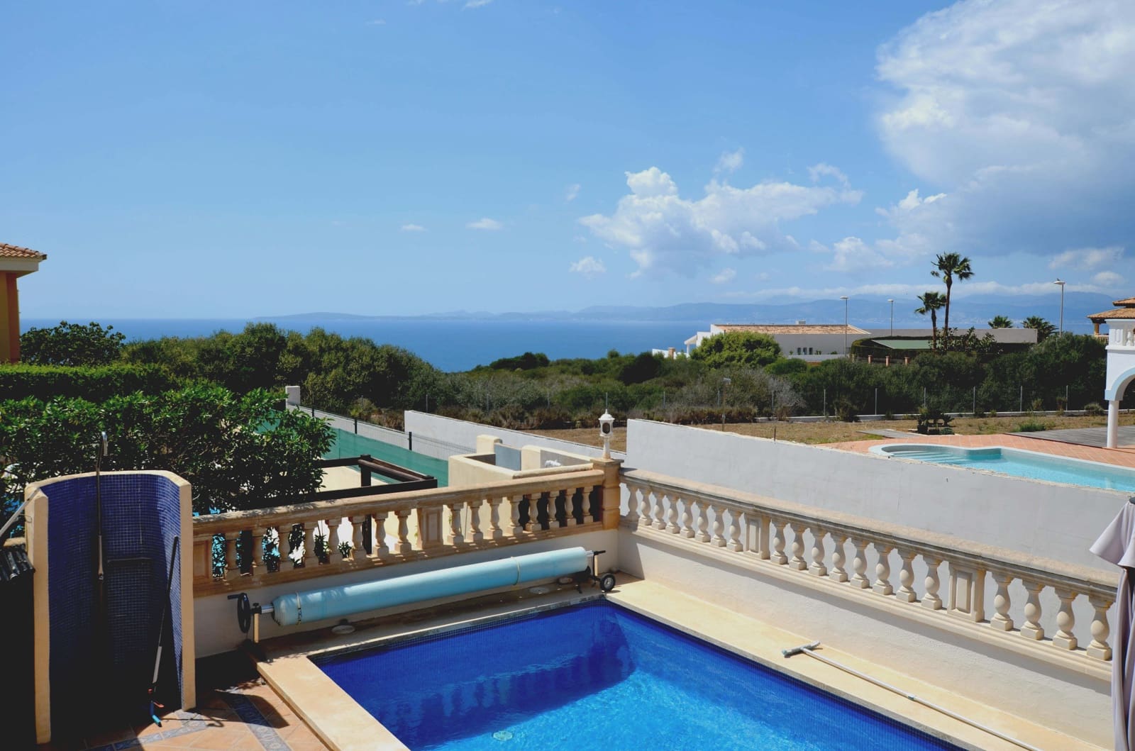 3 slaapkamer Rijtjeshuis te koop in Badia Blava met zwembad garage - € 910.000 (Ref: 7571036)