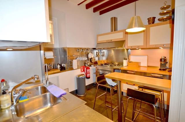 6 makuuhuone Omakotitalo myytävänä paikassa La Seu, Palma de Mallorca - 1 850 000 € (Ref: 7634525)