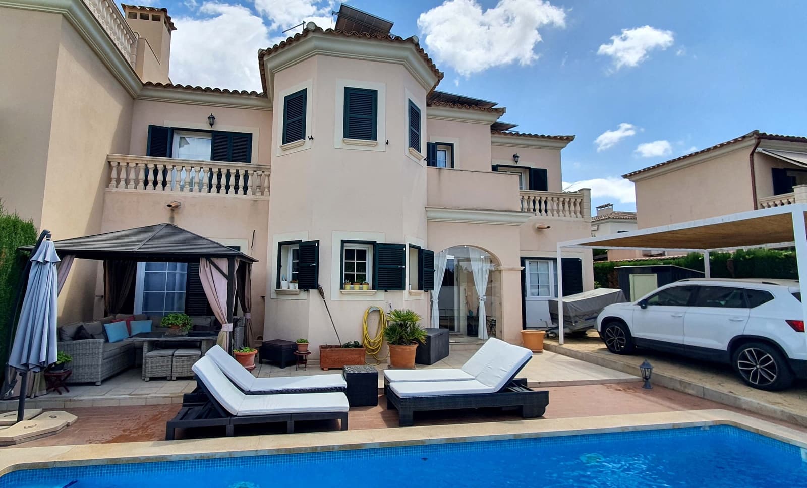 4 soveværelse Rækkehus til salg i Puig de Ros med swimmingpool garage - € 850.000 (Ref: 7659385)