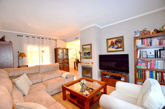 4 chambre Villa/Maison Mitoyenne à vendre à Puig de Ros, Llucmajor avec piscine garage - 850 000 € (Ref: 7659385)