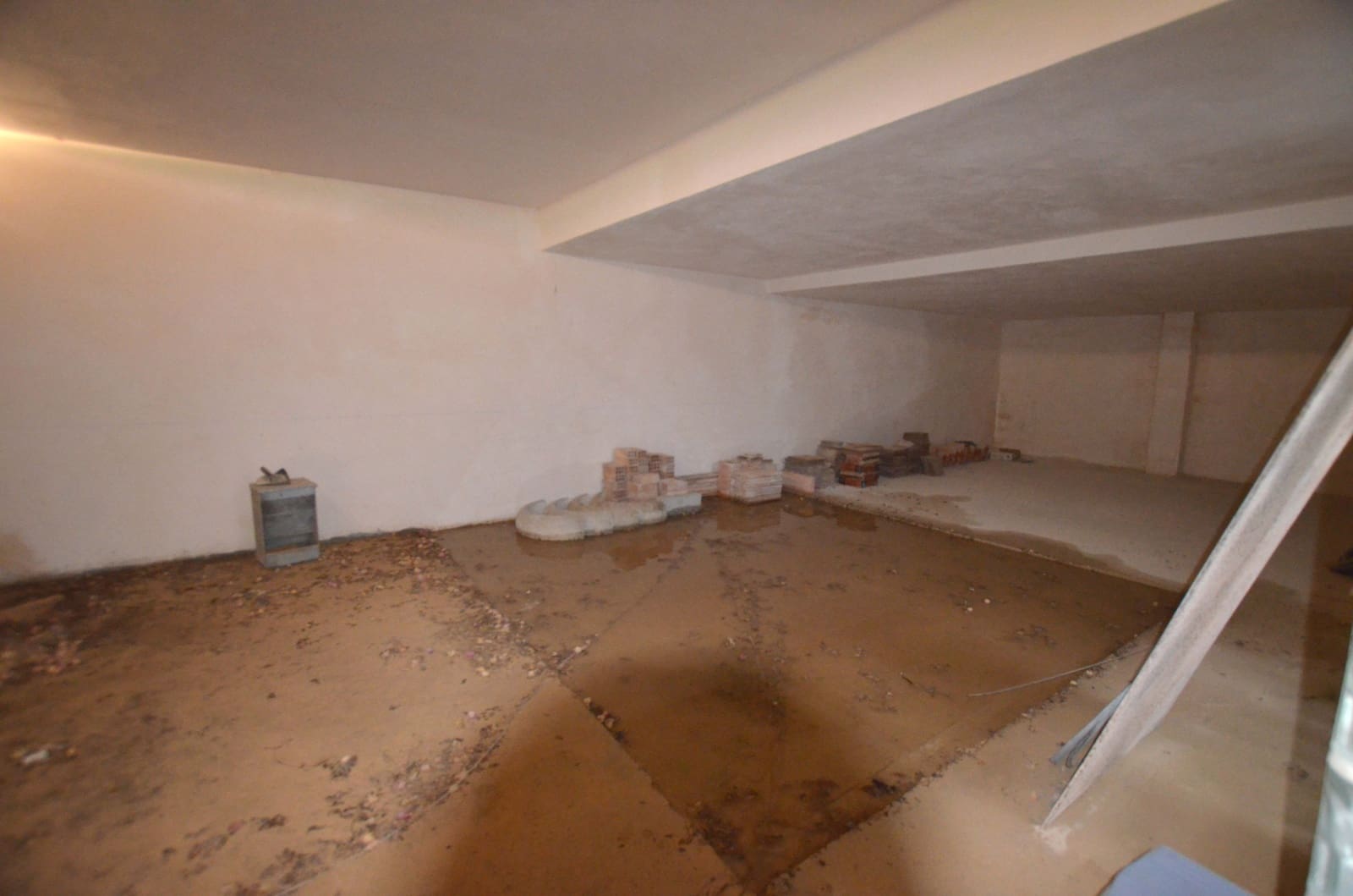 7 soveværelse Villa til salg i Tolleric med swimmingpool garage - € 990.000 (Ref: 8551740)