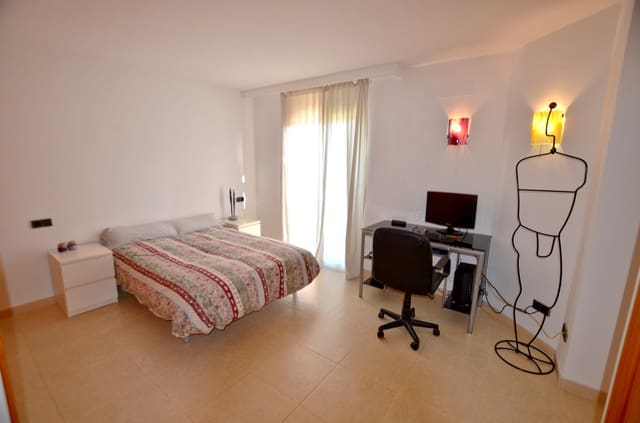 3 soveværelse Villa til salg i Puig de Ros, Llucmajor med swimmingpool garage - € 745.000 (Ref: 8685657)