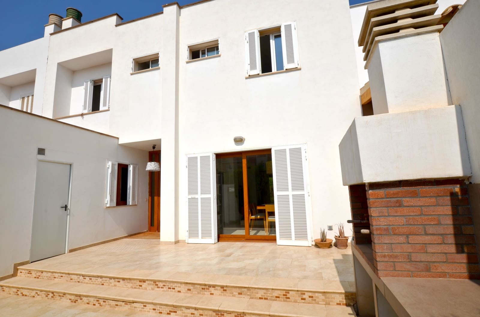 5 slaapkamer Rijtjeshuis te koop in Son Veri Nou met garage - € 770.000 (Ref: 8785782)