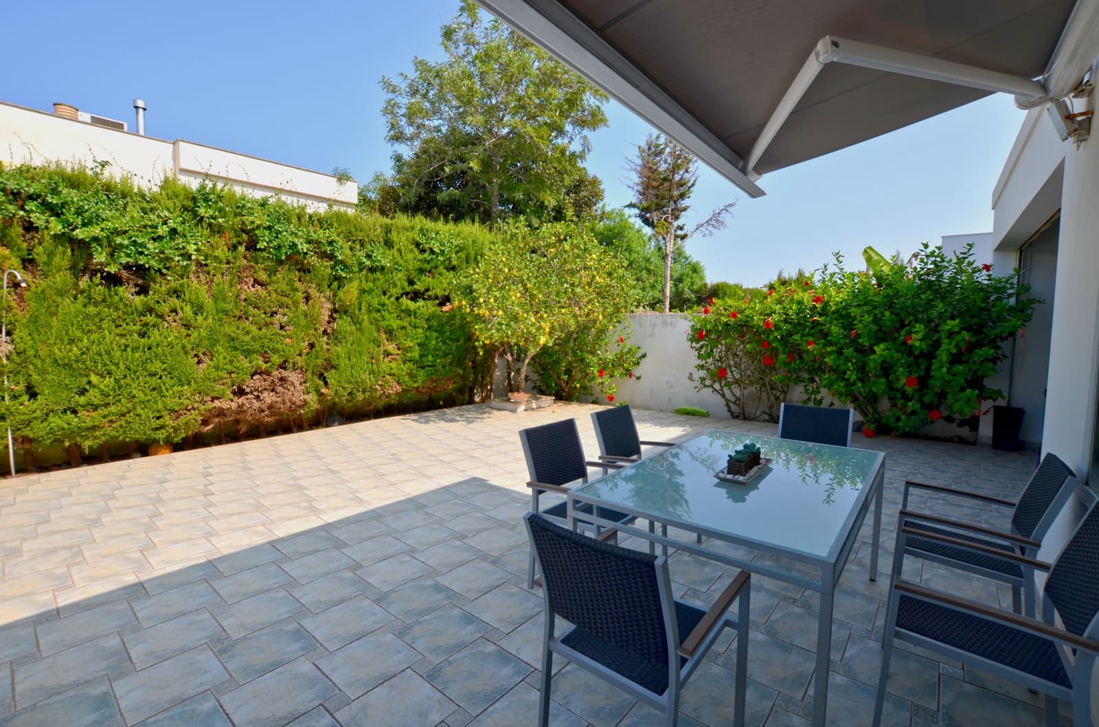 5 slaapkamer Rijtjeshuis te koop in Son Veri Nou met garage - € 770.000 (Ref: 8785782)