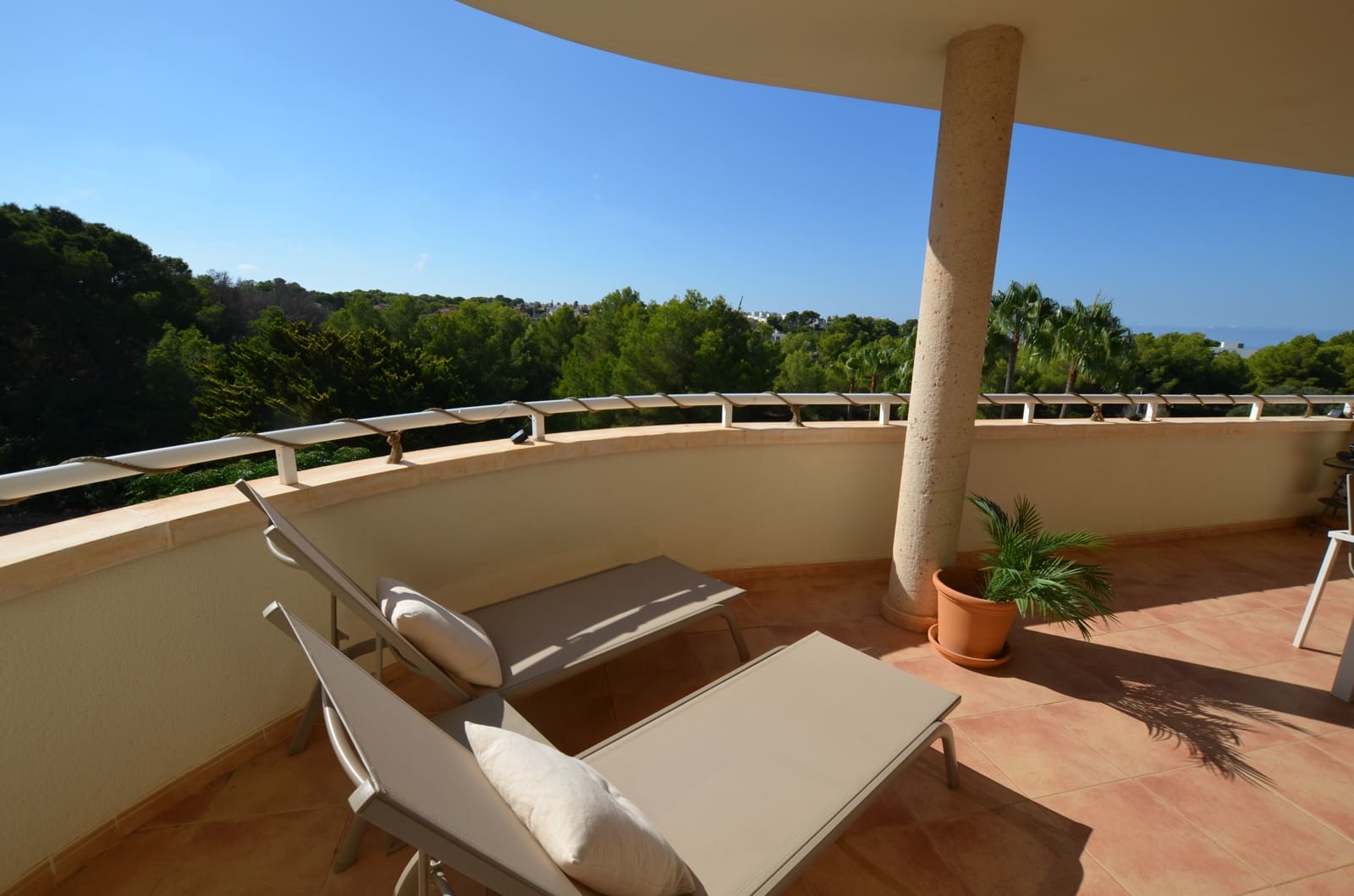 3 makuuhuone Huoneisto myytävänä paikassa Maioris Decima mukana uima-altaan - 595 000 € (Ref: 9246151)