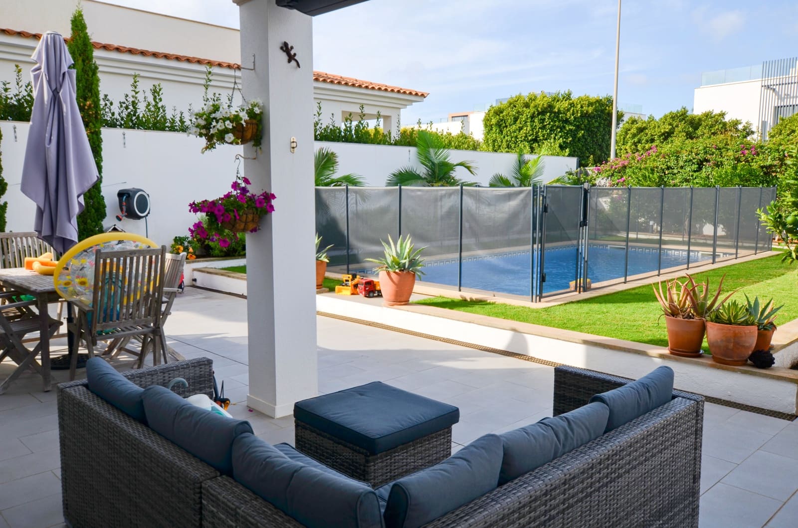 3 soveværelse Rækkehus til salg i Puig de Ros med swimmingpool garage - € 1.150.000 (Ref: 9265616)