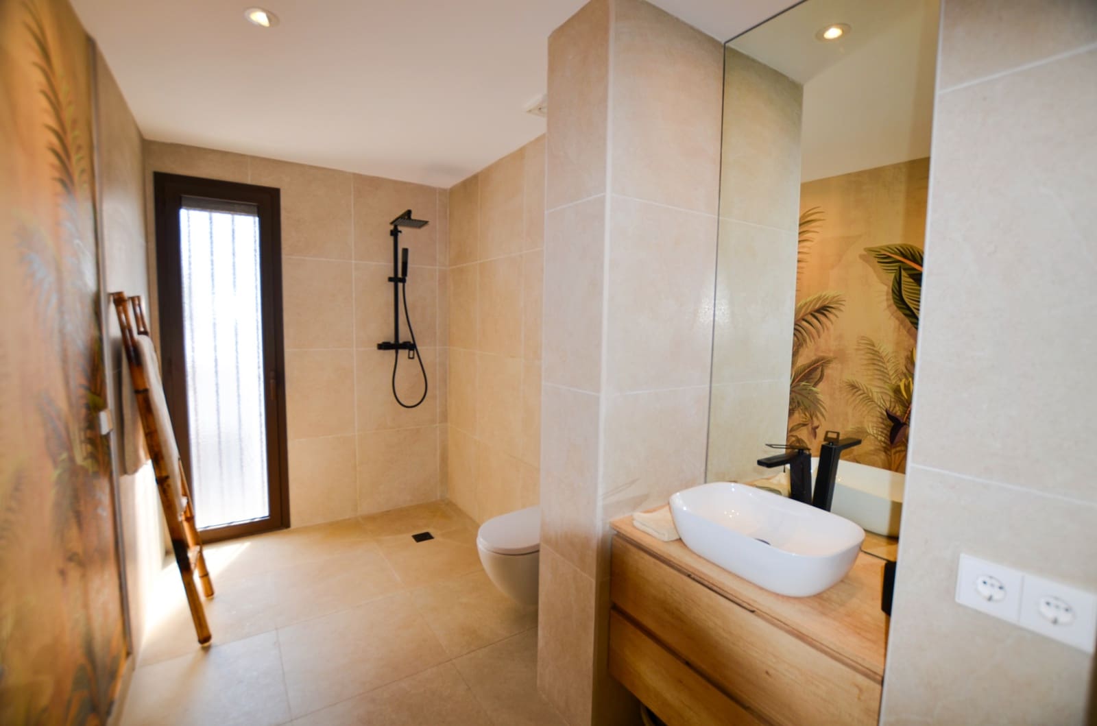 4 soveværelse Rækkehus til salg i Puig de Ros med swimmingpool garage - € 1.500.000 (Ref: 9287188)