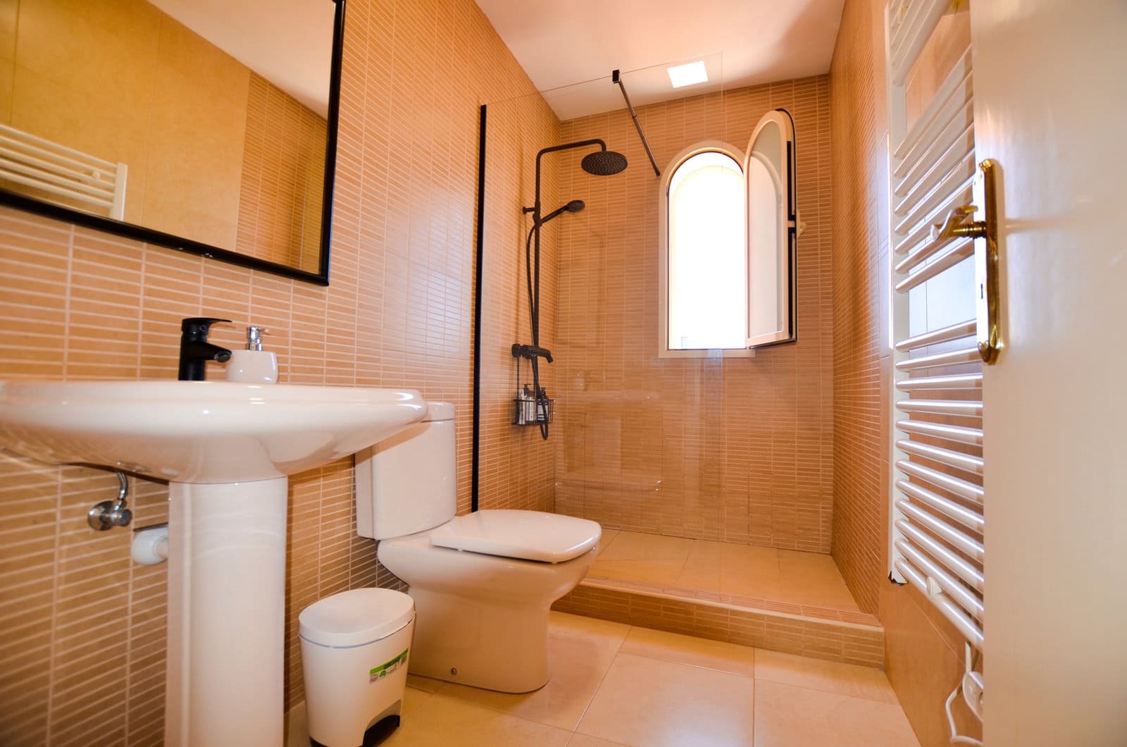 5 sovrum Radhus till salu i Puig de Ros med pool garage - 1 185 000 € (Ref: 9805785)