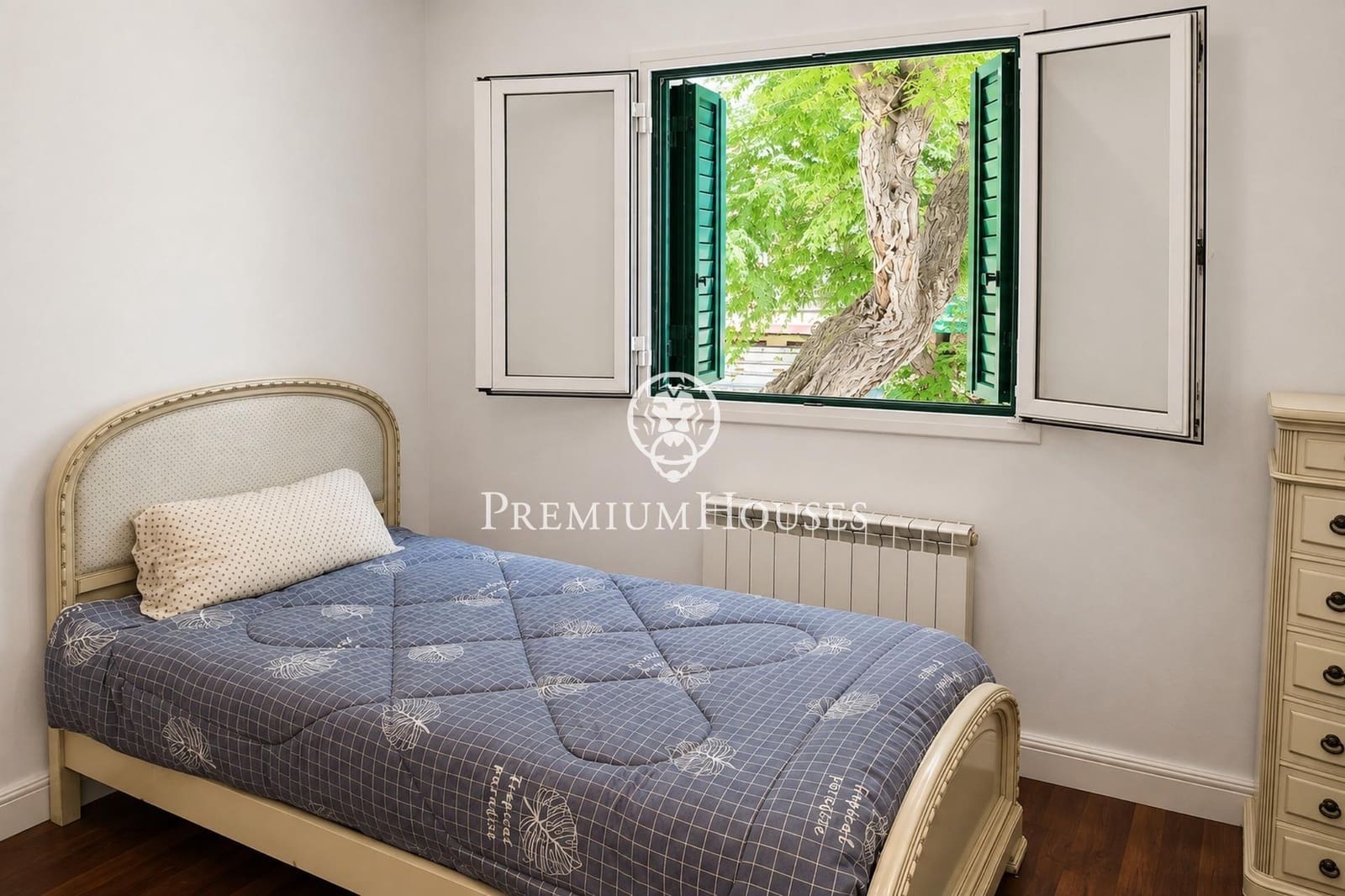 Chalet de 6 habitaciones en Tarragona ciudad en venta - 795.000 € (Ref: 10006598)