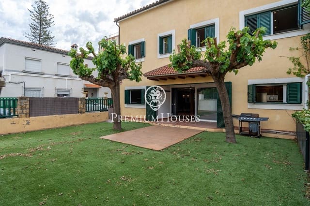 6 makuuhuone Huvila myytävänä paikassa Tarragona kaupunki - 795 000 € (Ref: 10006598)