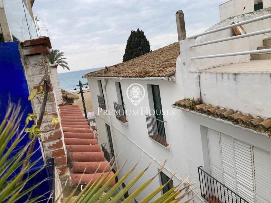3 makuuhuone Huvila myytävänä paikassa Sitges - 995 000 € (Ref: 10011625)