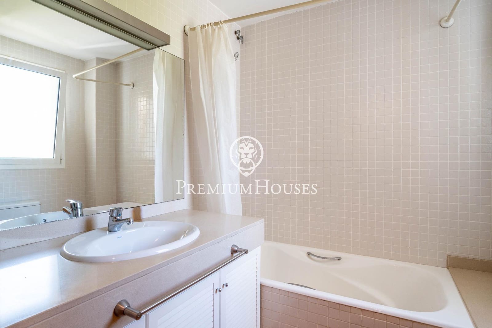 3 Zimmer Wohnung zu verkaufen in Sitges mit Pool - 645.000 € (Ref: 10013322)
