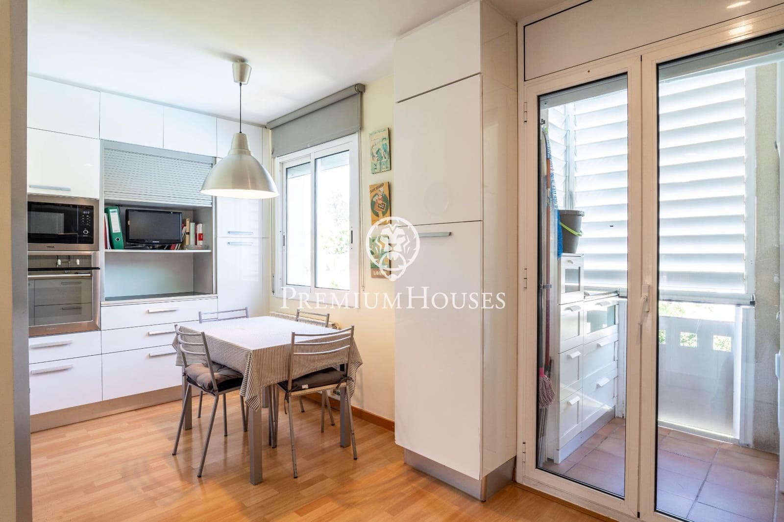 3 Zimmer Wohnung zu verkaufen in Sitges mit Pool - 645.000 € (Ref: 10013322)