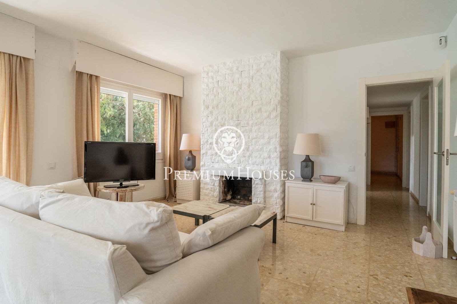 4 sypialnia Mieszkanie do wynajęcia w Sitges z basenem garażem - 2 400 € (Ref: 10015784)