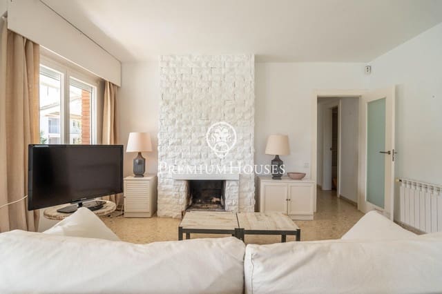 4 sypialnia Mieszkanie do wynajęcia w Sitges - 2 400 € (Ref: 10015784)