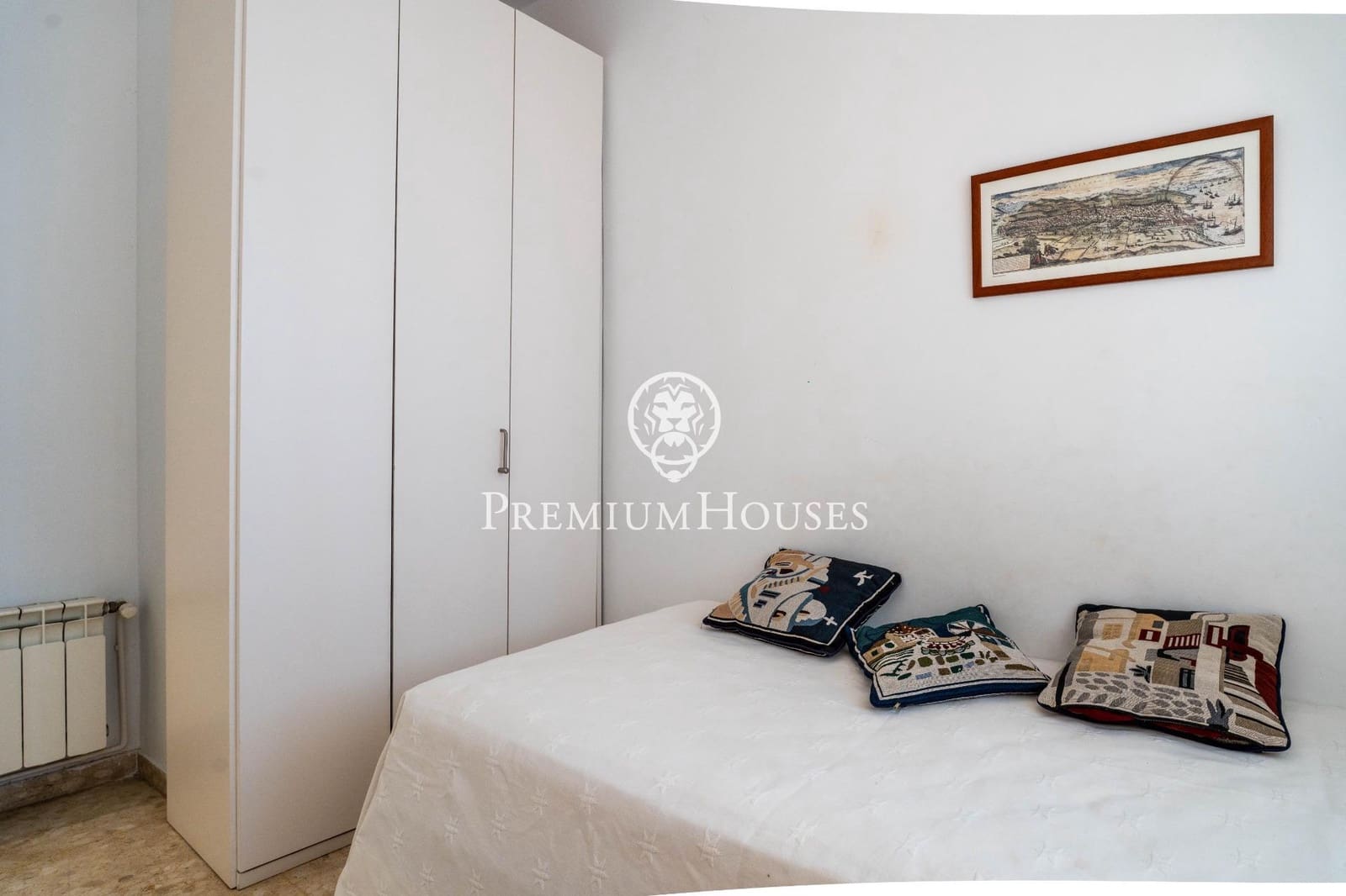 4 sypialnia Mieszkanie do wynajęcia w Sitges z basenem garażem - 2 400 € (Ref: 10015784)