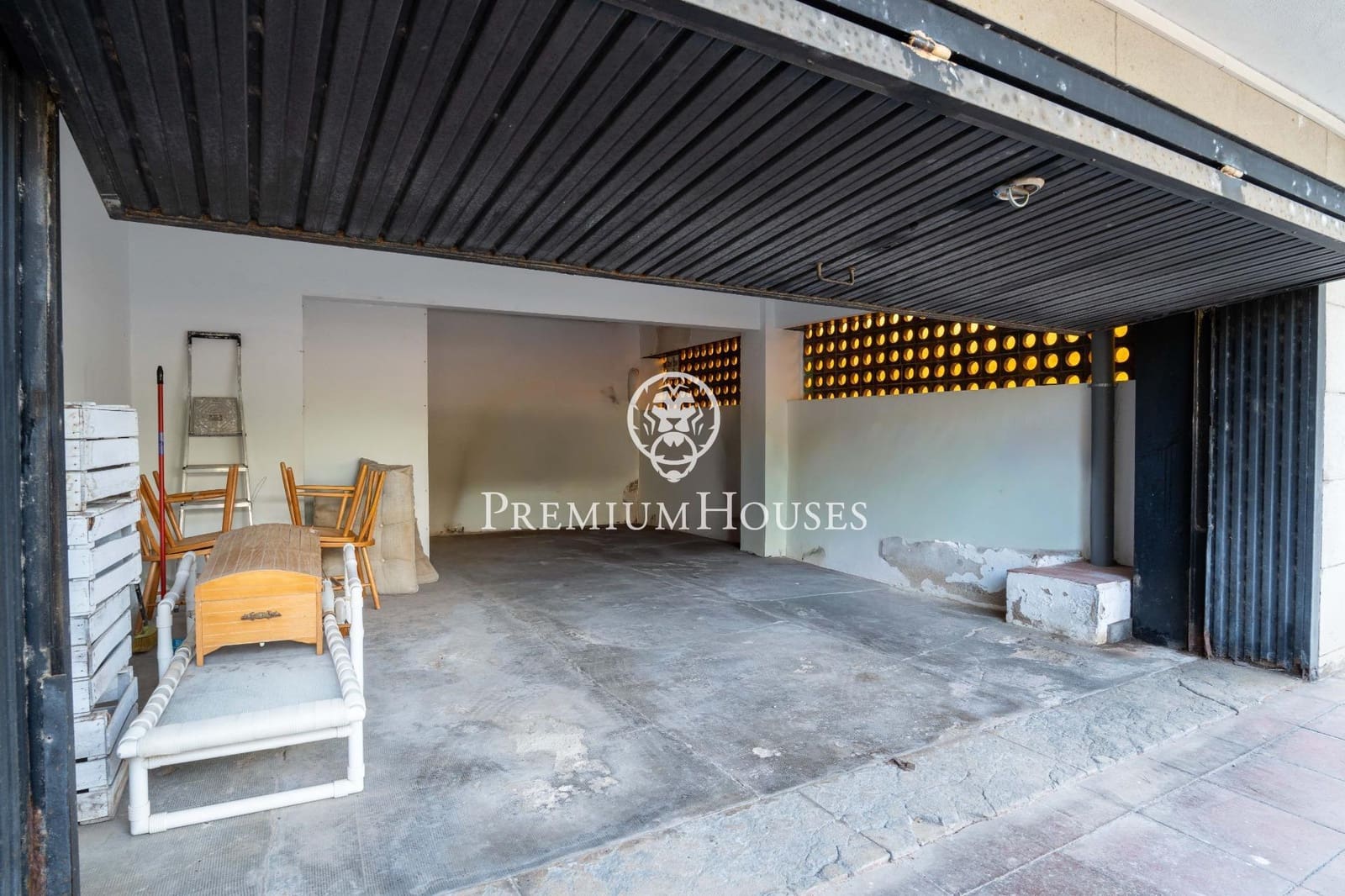 4 sypialnia Mieszkanie do wynajęcia w Sitges z basenem garażem - 2 400 € (Ref: 10015784)
