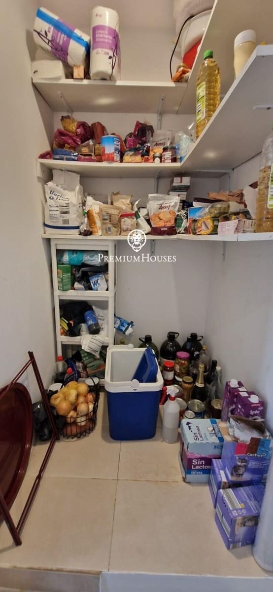 5 bedroom Villa for sale in Sant Pere de Ribes with pool garage - € 520,000 (Ref: 10021119)