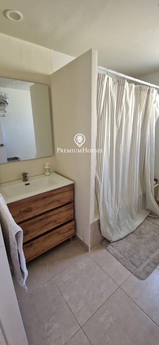 5 bedroom Villa for sale in Sant Pere de Ribes with pool garage - € 520,000 (Ref: 10021119)
