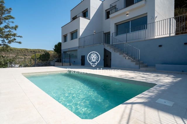 4 quarto Moradia para venda em Sant Pere de Ribes com piscina garagem - 850 000 € (Ref: 10021120)