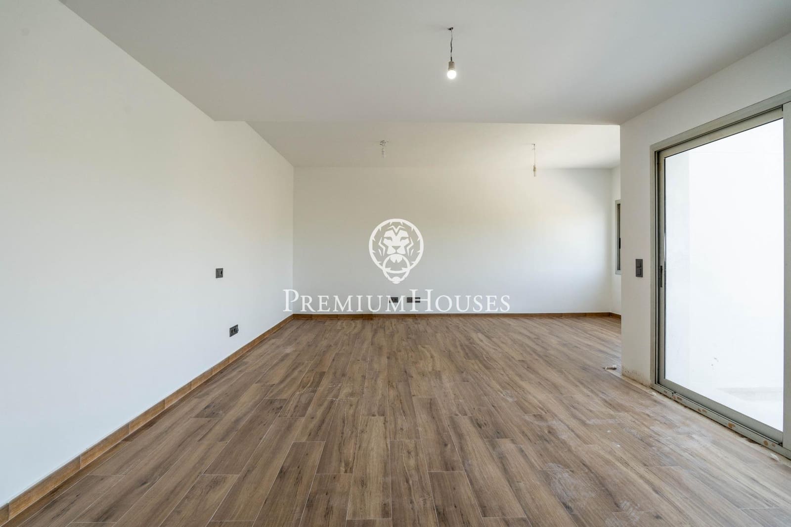 4 quarto Moradia para venda em Sant Pere de Ribes com piscina garagem - 850 000 € (Ref: 10021120)