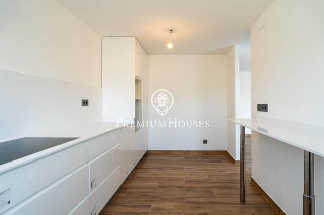 4 quarto Moradia para venda em Sant Pere de Ribes com piscina garagem - 850 000 € (Ref: 10021120)