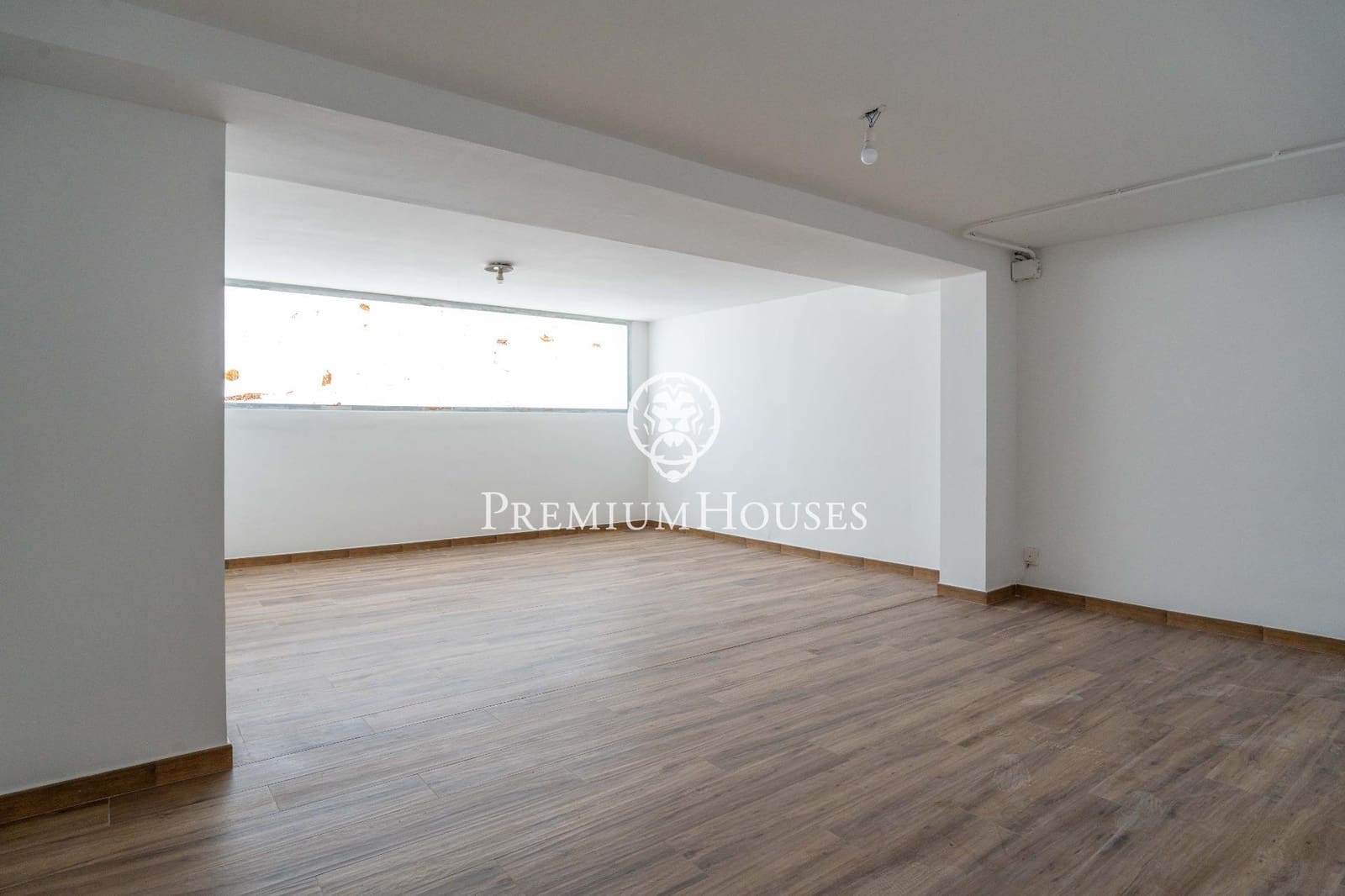 4 quarto Moradia para venda em Sant Pere de Ribes com piscina garagem - 850 000 € (Ref: 10021120)