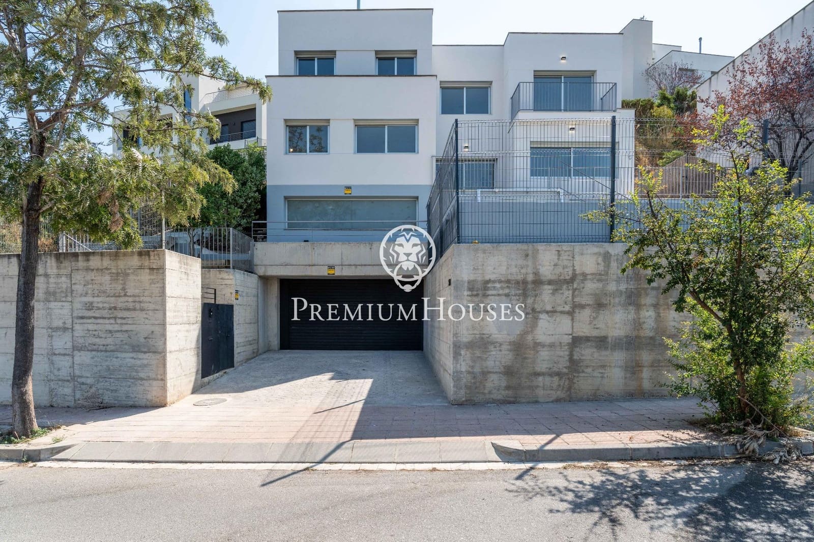 4 quarto Moradia para venda em Sant Pere de Ribes com piscina garagem - 850 000 € (Ref: 10021120)