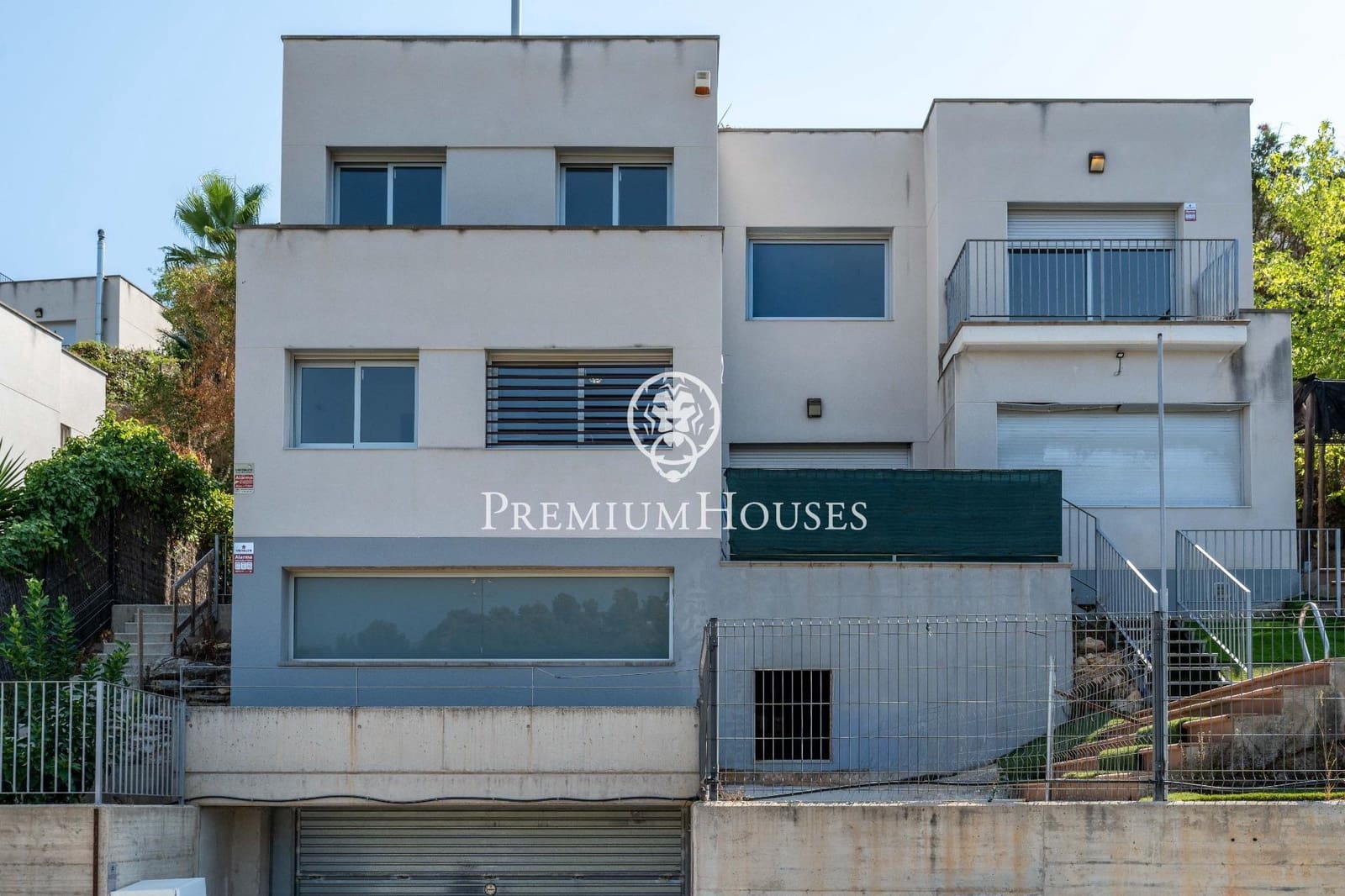 4 makuuhuone Huvila myytävänä paikassa Sant Pere de Ribes mukana uima-altaan 
autotalli - 650 000 € (Ref: 10021121)