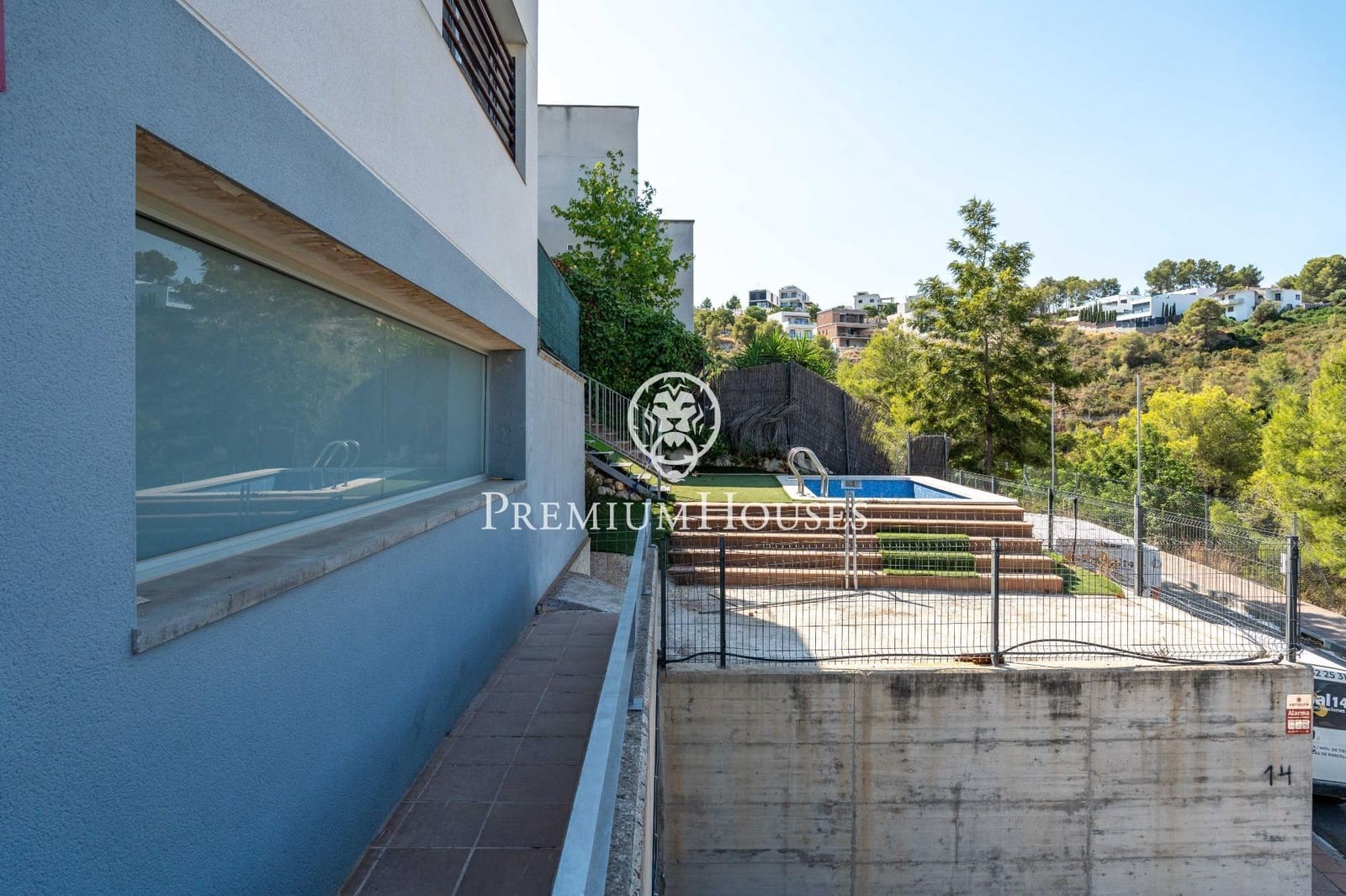 4 makuuhuone Huvila myytävänä paikassa Sant Pere de Ribes mukana uima-altaan 
autotalli - 650 000 € (Ref: 10021121)