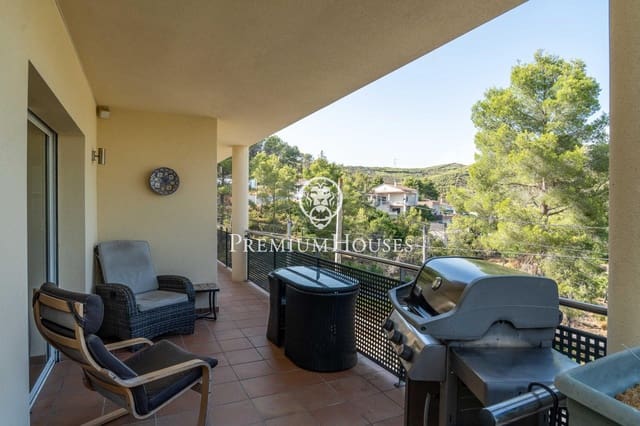 4 Zimmer Villa zu verkaufen in Olivella mit Pool Garage - 487.500 € (Ref: 10024379)