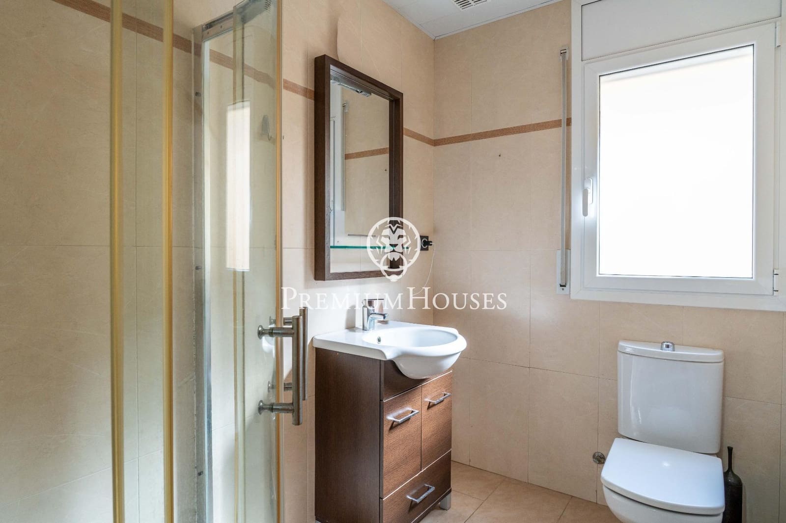 4 Zimmer Villa zu verkaufen in Olivella mit Pool Garage - 487.500 € (Ref: 10024379)