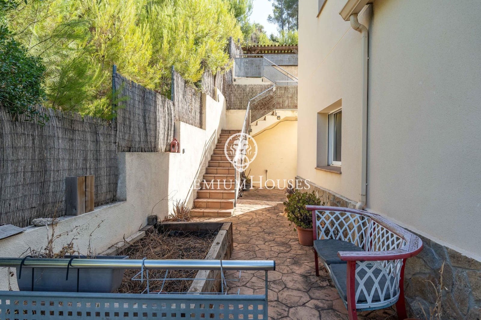 4 Zimmer Villa zu verkaufen in Olivella mit Pool Garage - 487.500 € (Ref: 10024379)