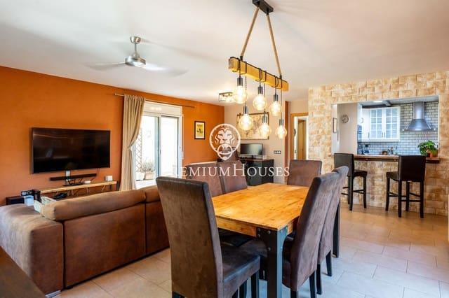 4 Zimmer Villa zu verkaufen in Olivella mit Pool Garage - 487.500 € (Ref: 10024379)