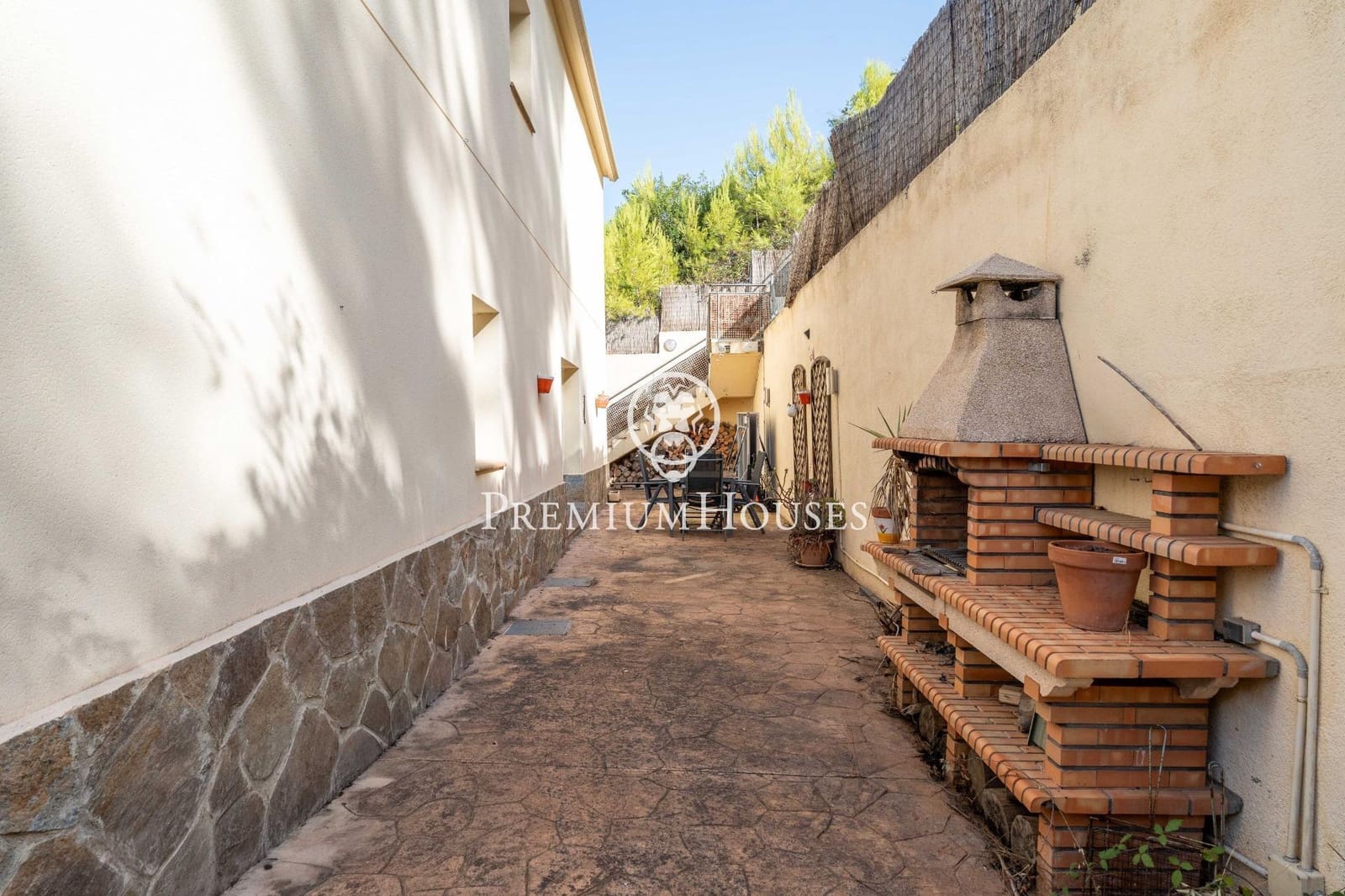 4 Zimmer Villa zu verkaufen in Olivella mit Pool Garage - 487.500 € (Ref: 10024379)