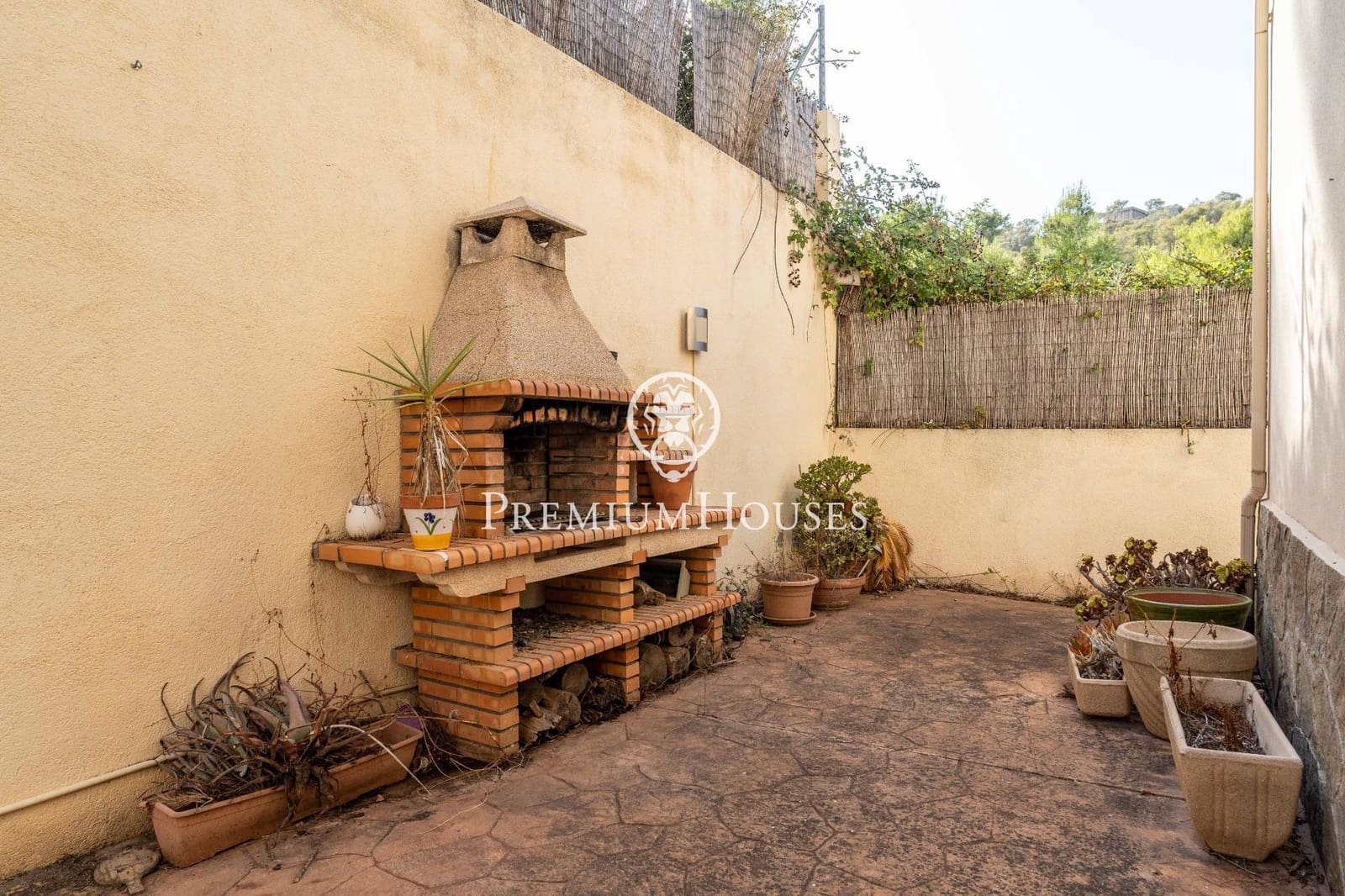 4 Zimmer Villa zu verkaufen in Olivella mit Pool Garage - 487.500 € (Ref: 10024379)