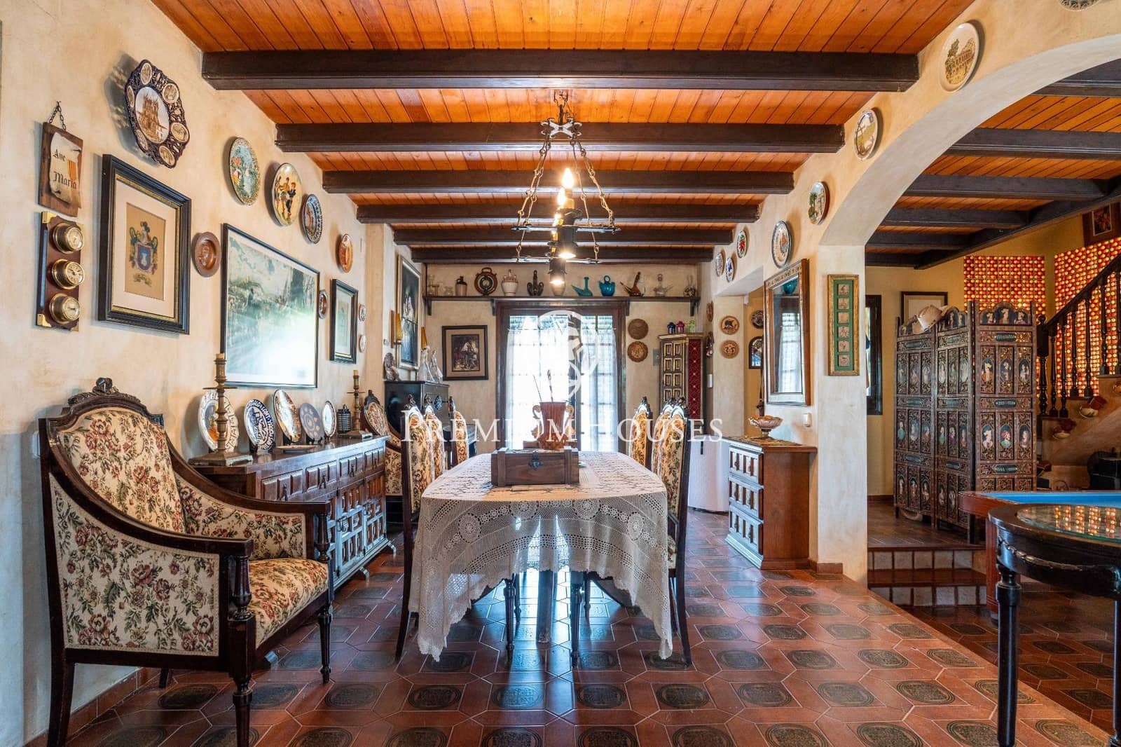 4 sypialnia Finka/Dom wiejski na sprzedaż w La Secuita z basenem - 1 050 000 € (Ref: 10031970)