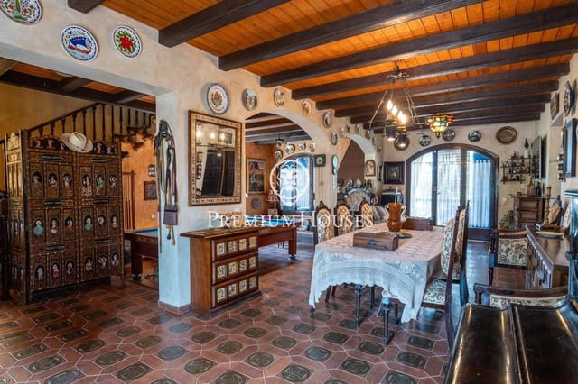 4 sypialnia Finka/Dom wiejski na sprzedaż w La Secuita z basenem - 1 050 000 € (Ref: 10031970)