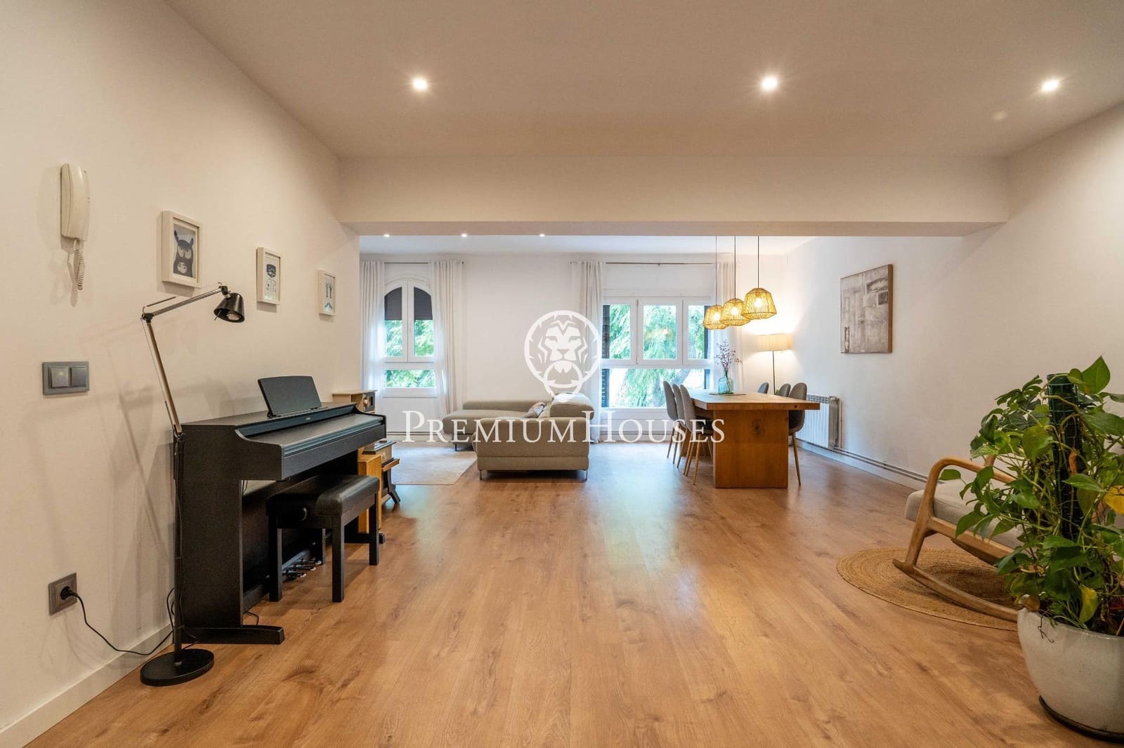 3 bedroom Flat for sale in Tarragona city - € 638,000 (Ref: 10037585)