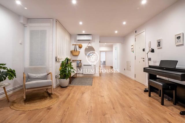 3 bedroom Flat for sale in Tarragona city - € 638,000 (Ref: 10037585)