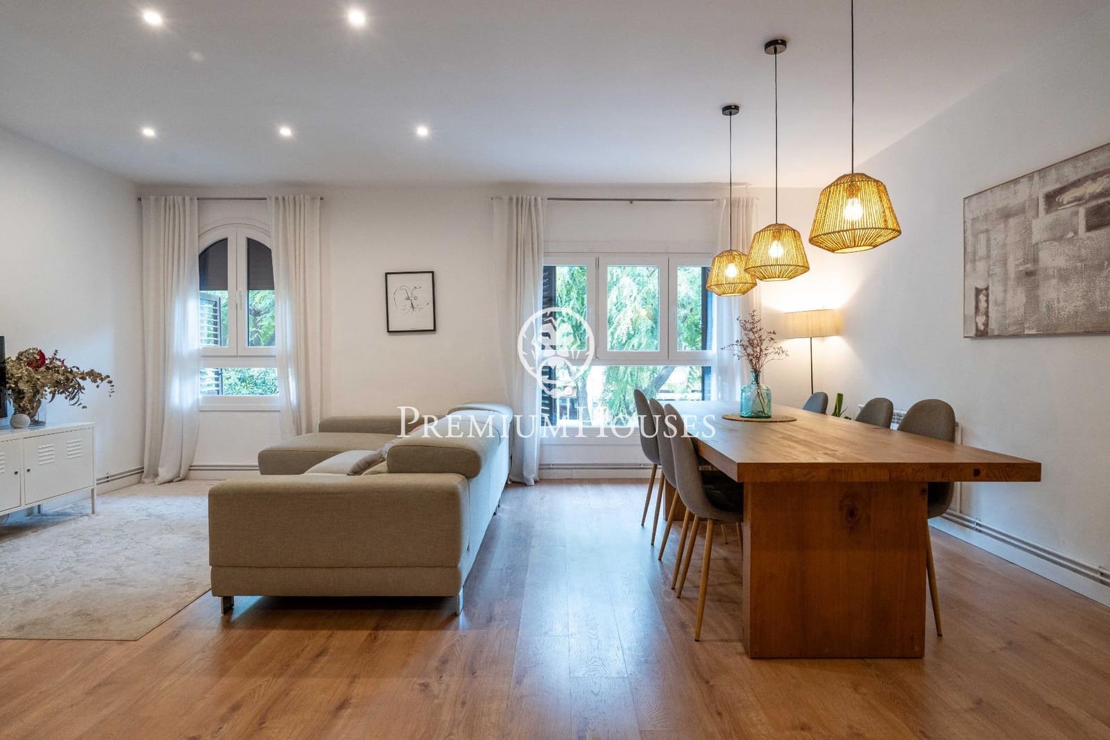 3 bedroom Flat for sale in Tarragona city - € 638,000 (Ref: 10037585)